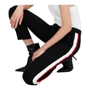 Zara Striped Cotton-Blend Cropped Pants. Size XS.